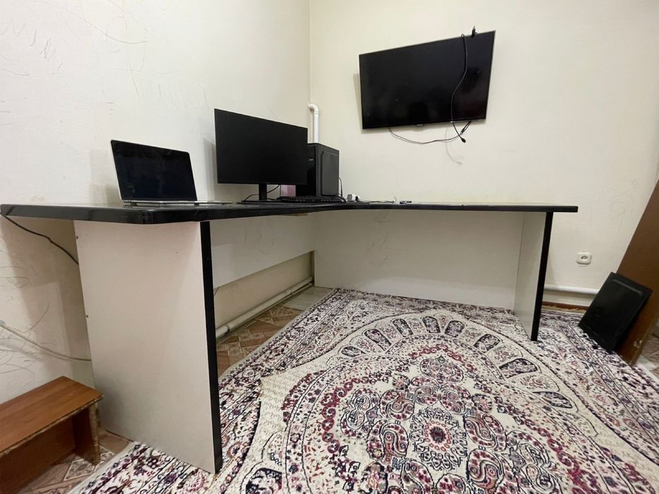 Г образный стол