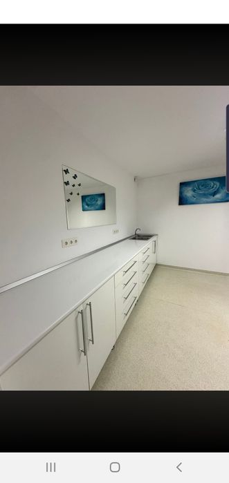 Închiriez spatiu comercial în  Beius