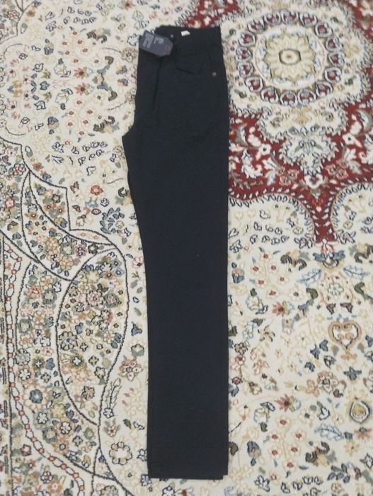 Школьный брюки 152 размер