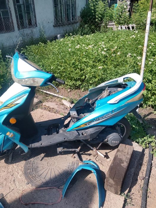 Обменяю на пк скутер