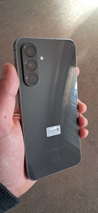 Samsung Galaxy A56 на части