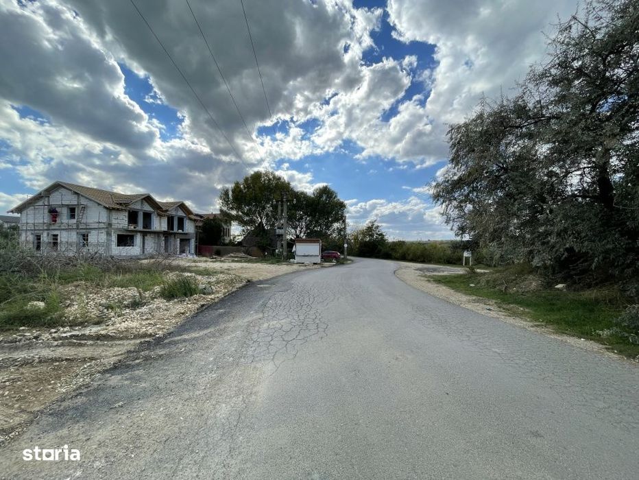 Teren de vanzare Mamaia Nord strada M2 , suprafata 2560 mp ,