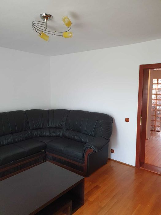 De vanzare apart. 3 camere mobilat, Beius pe Gh. Pitut (fosta Iazului)