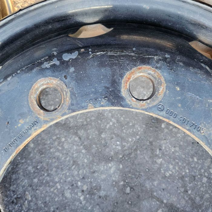 6 стоманени джанти 6.75x22.5 с 10 отвора Mercedes/MAN Germany KPZ