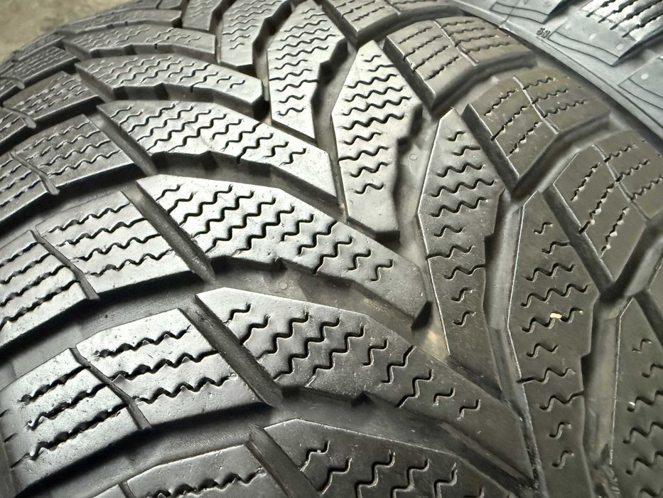 2x Anvelope iarna 215/60 R17 - Nexen Win Guard Sport 2 WU7S SUV