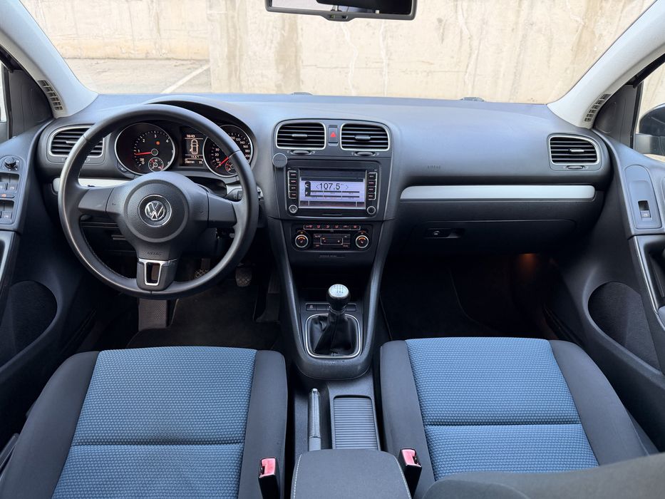 Volkswagen GOlf 6 2.0 diesel 140cp/Scaune incazlite/Senzori parcare