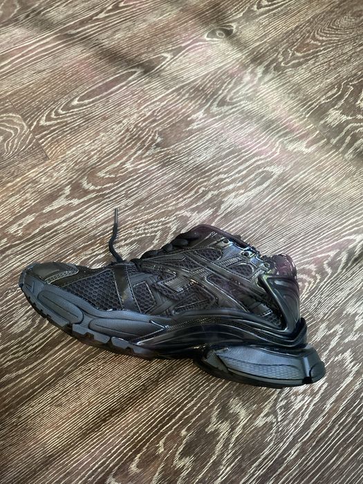 Balenciaga runner