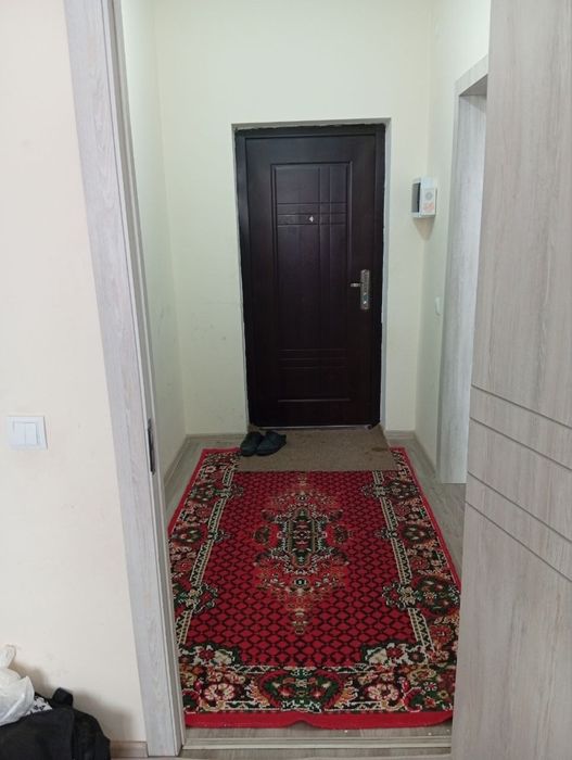 Срочно сдаються 2 х комн кварт в Смарканд массиве Карасув