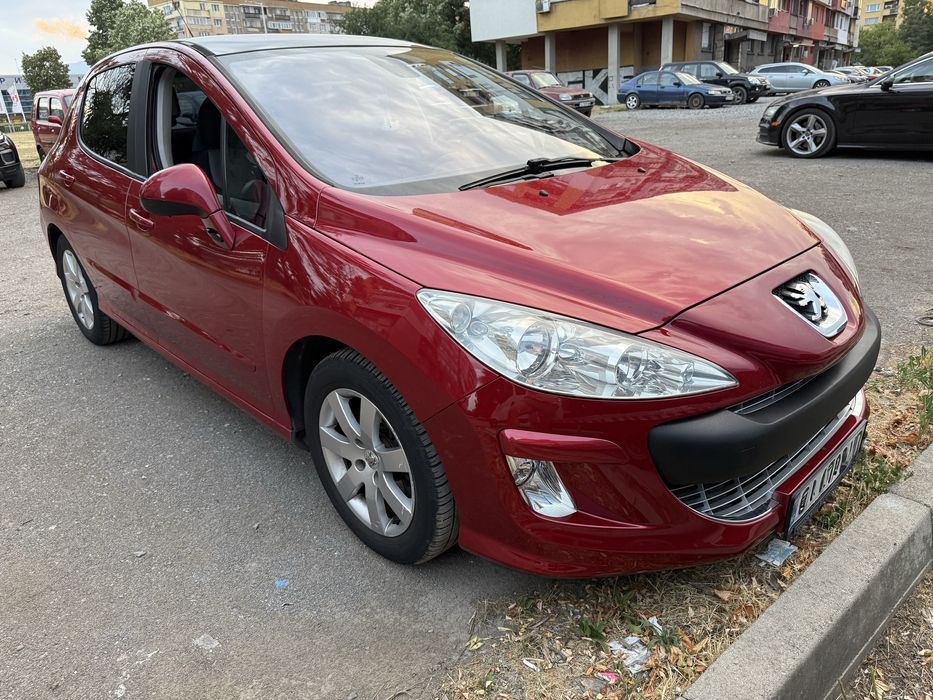Продавам Peugeot 308 2.0 HDI