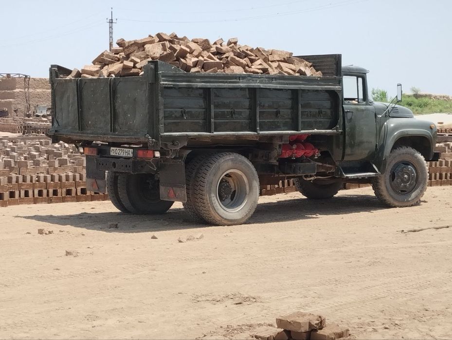 Зил зерновоз сотилади рама бутун 8 та газ балон йили 1980 силиндир 2