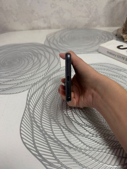 Samsung s21 fe 12/128