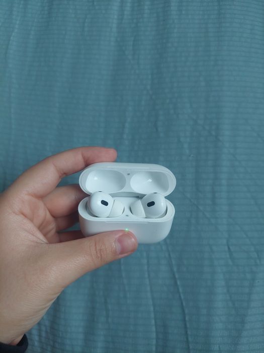 AirPods Pro (2-го поколения)