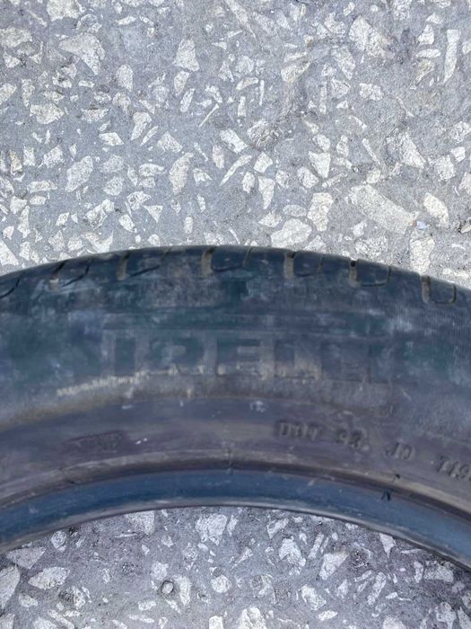 2 бр Летни Гуми Pirelli 215/55 R17 DOT 1222 ном 159