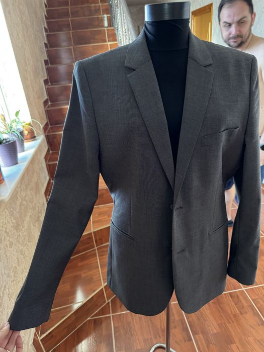 Vand costum Gri H&M purtat o singura data