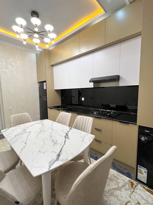 Новостройка  Чилонзор 13.     3/1/7  Фархадский