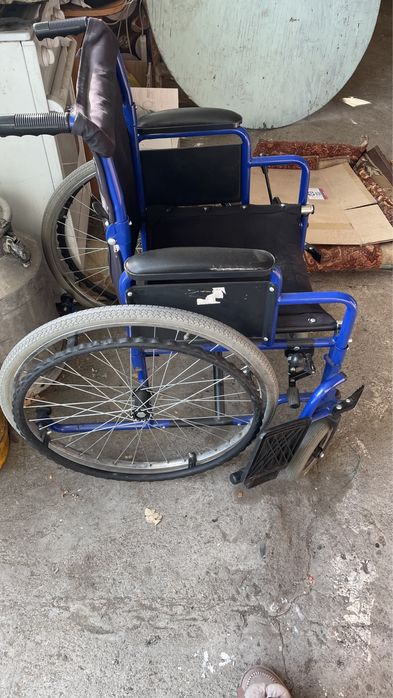 Инвалидная коляска