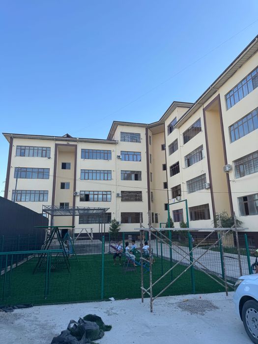 3-mikrarayon 97 kv 5-etaj yangi dom