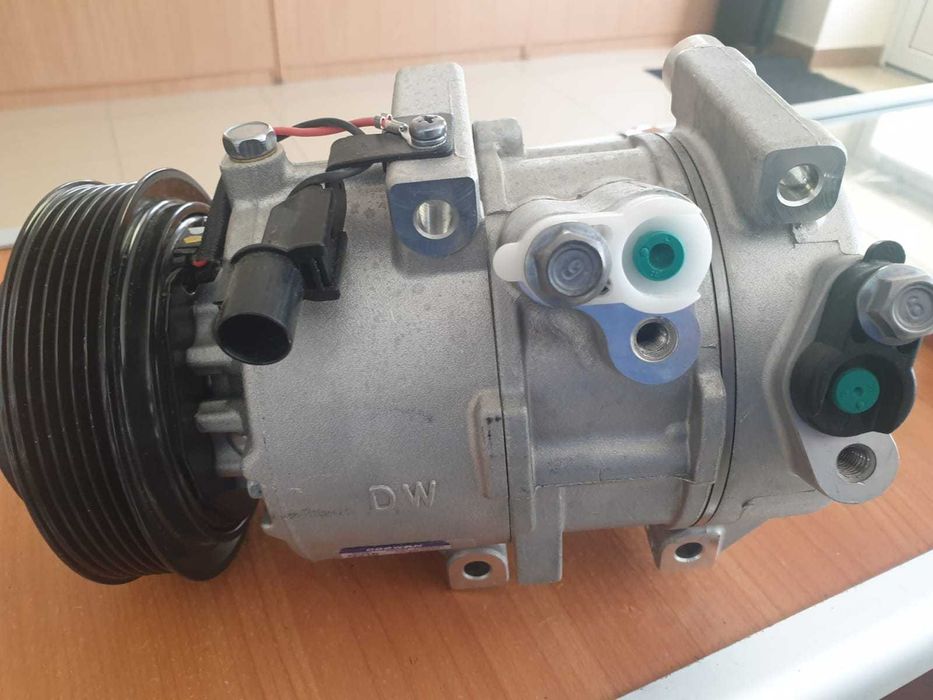 Компрессор кондиционера  Hyundai ,Kia