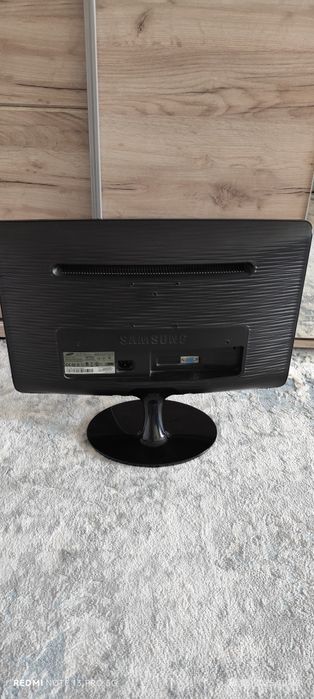 Vând Monitor Samsung