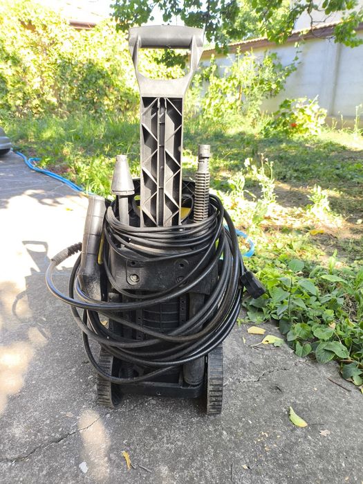 Водоструйка Керхер Karcher 520M