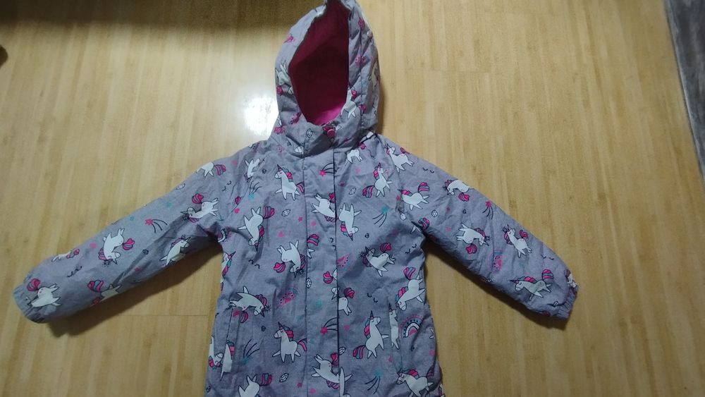 Куртка на девочку р.116