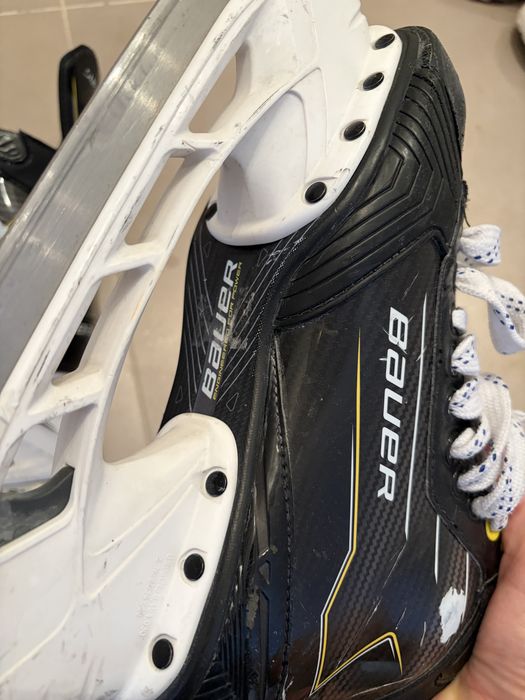 Bauer 7,5 полупрофессиональные в хорошем состояний , размер 7,5