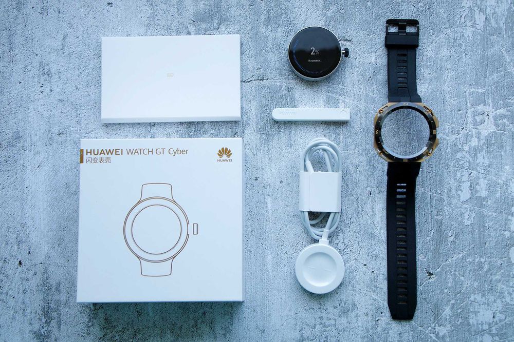 Новый Huawei Watch GT Cyber Часы