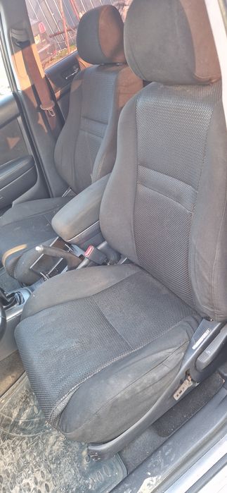 Тойота  Авенси  Toyota Avensis  2003г.  2000куб.  116кс.  D4D  ДИЗЕЛ  НА ЧАСТИ