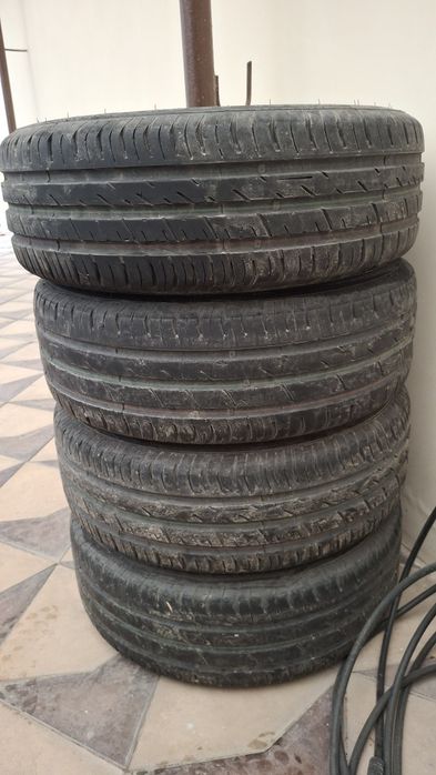 Продам сака диски с шинами р 15