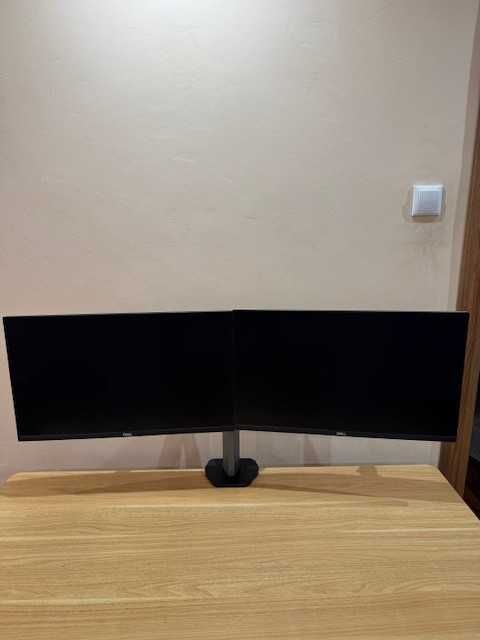 monitoare Dell 24 inch cu suport pentru jocuri sau lucru de acasa