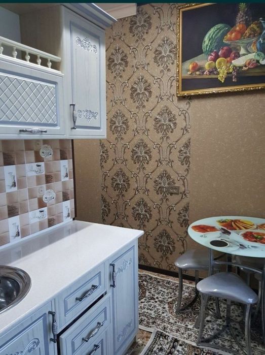 1 в 2 ком. 1 этаж.42м2.  Ипотеку можно