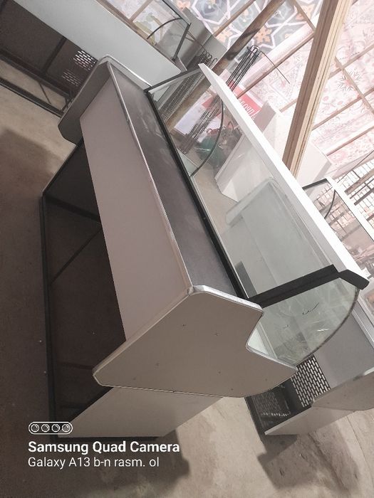 Витрина халаделниклар