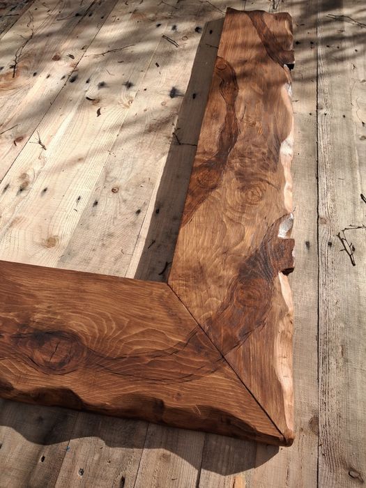 Плот за маса от дърво