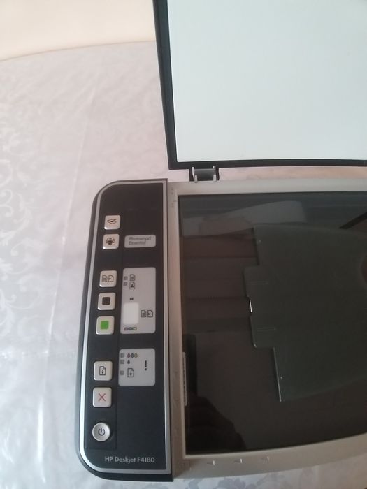 Цветной принтер новый