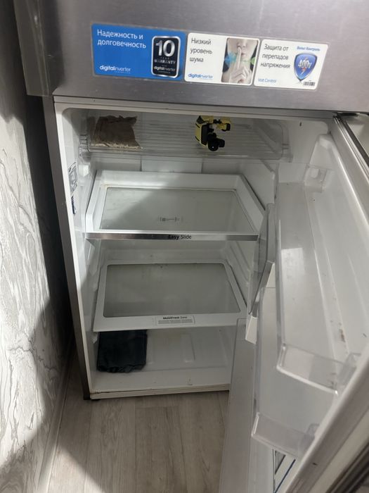 Продам холодилник самсунг