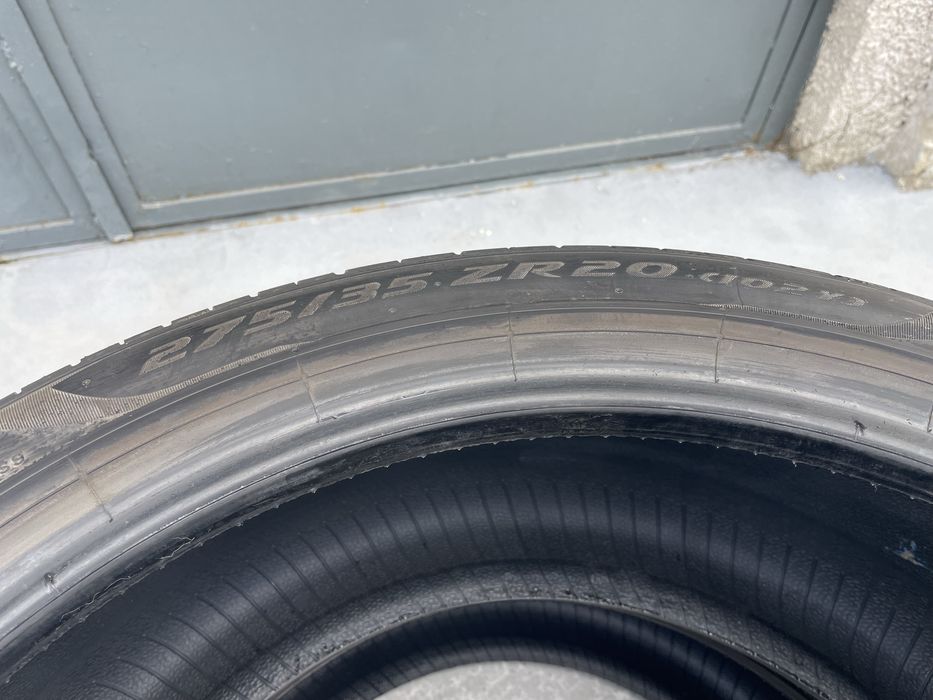 Гуми Pirelli 2бр. 245/40/R20 99W и 2бр. 275/35/ZR20 102Y
