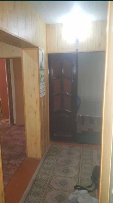 Продается 4х комнатная квартира!!! г.Карши мкр. Пахтазор.