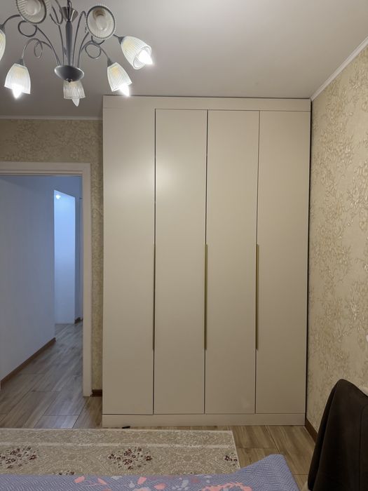 Продам шкаф для спальни