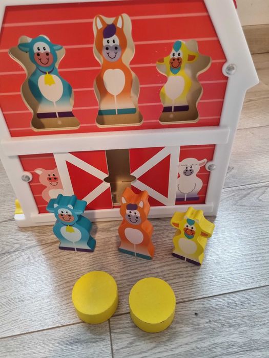 Centru activitati lemn Melissa&Doug