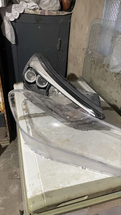 Продаю фары на туксон 2017