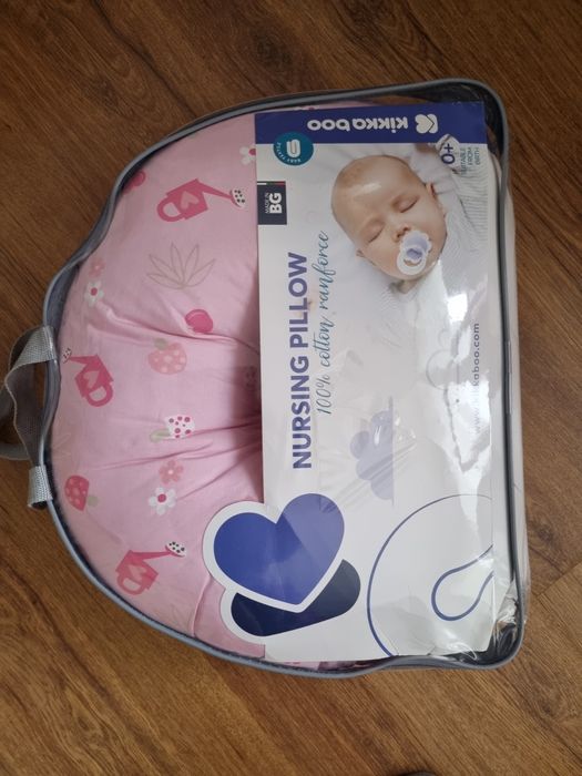 Възглавница за кърмене
