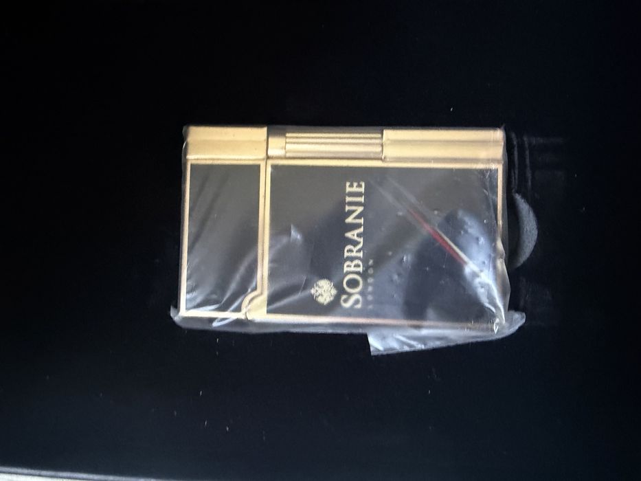 Bricheta st dupoint lux sobranie