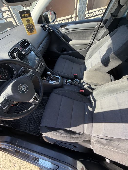 VOLKSWAGEN Golf 2012 — imagine 5