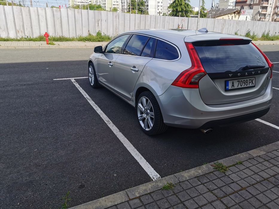 Волво V60 на части