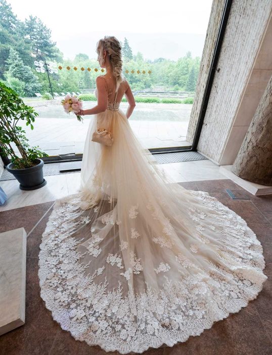 Сватбена дизайнерска рокля Mila nova