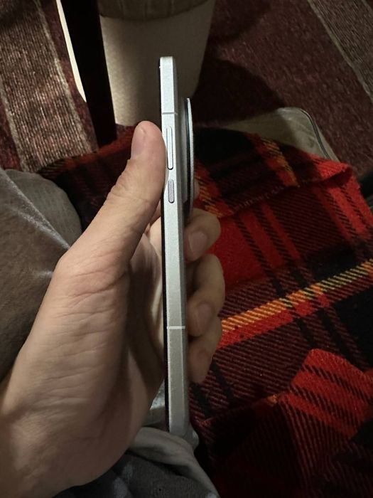 Xiaomi 15 Ultra 16/256 Gb sotiladi