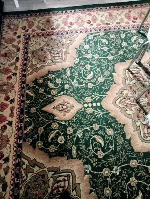 Продается большой ковер