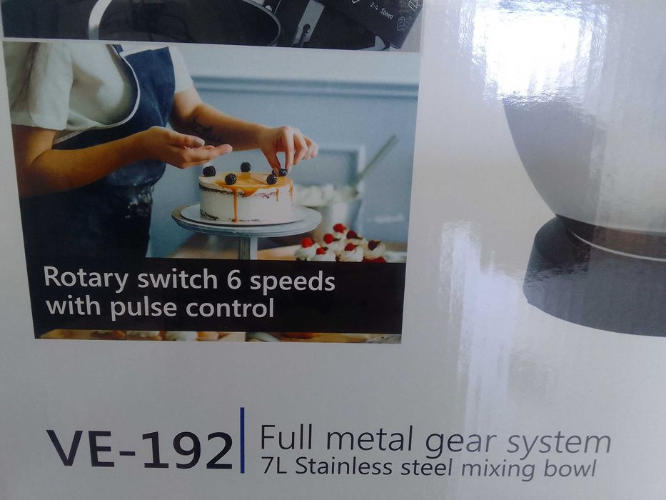 Продаём миксер 7 л янги упаковкада.