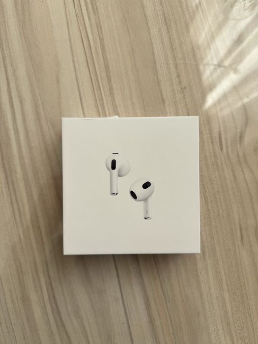 Apple Airpods 3- НОВИ + 24 месеца гаранция