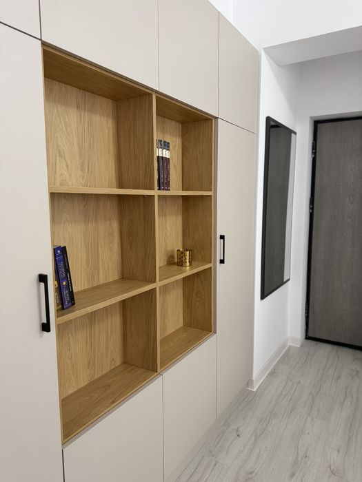 Proprietar inchiriez apartament 2 camere loc de parcare central Otopeni